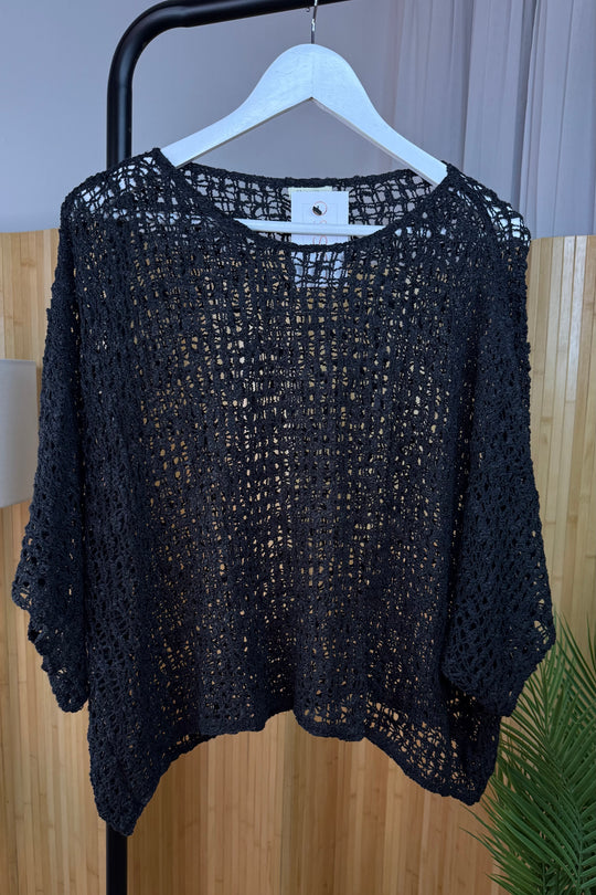 Black Popcorn Poncho Top