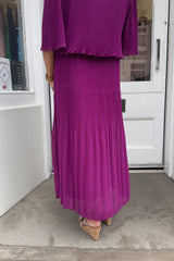 Magenta Plain Vneck Maxi Plisse Dress