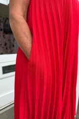 Red Plain Pleated Midi Dress