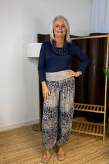 Stone Faded Floral Printed Hareem Trousers