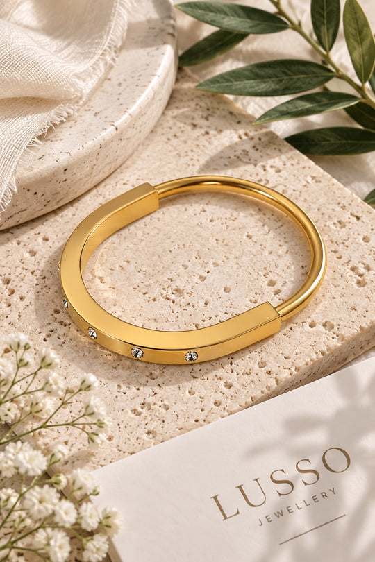 Amaris 18k Gold Plated Lock Bangle