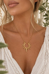 Luna Reversible 18k Gold Plated Hammered Sunburst Pendant Necklace